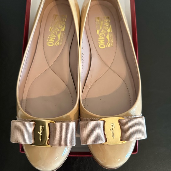 Salvador Ferragamo shoes. Gently used - Picture 7 of 7